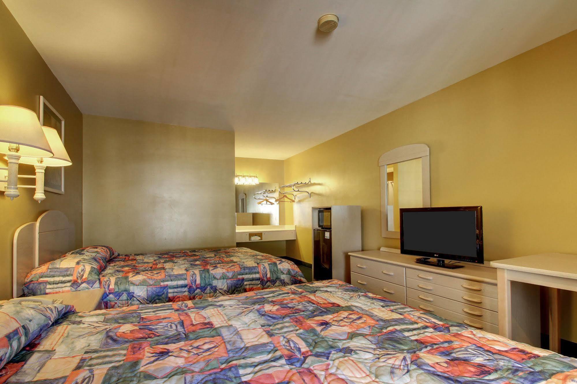 Key West Inn - Childersburg المظهر الخارجي الصورة